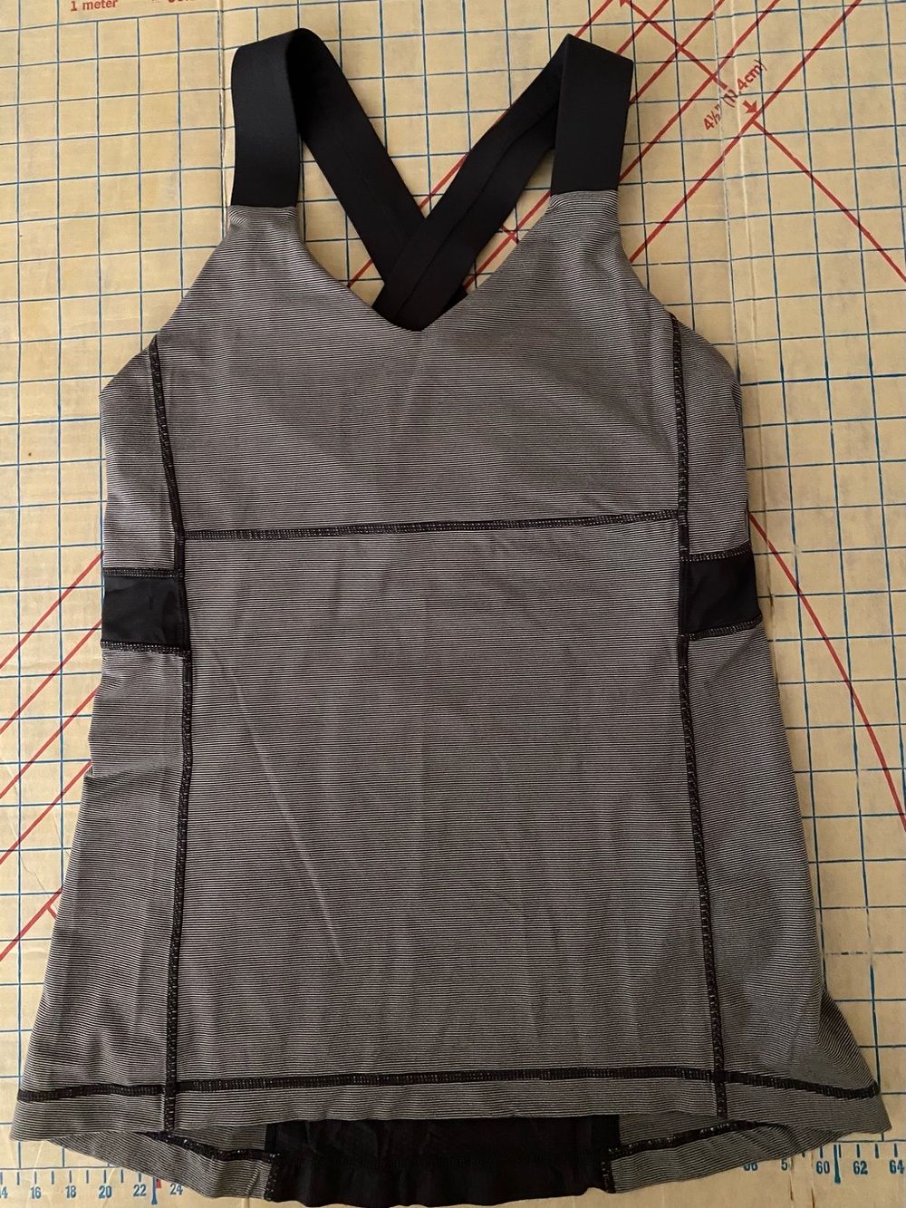 lululemon athletica Tank with Black Cross-Back Straps 10